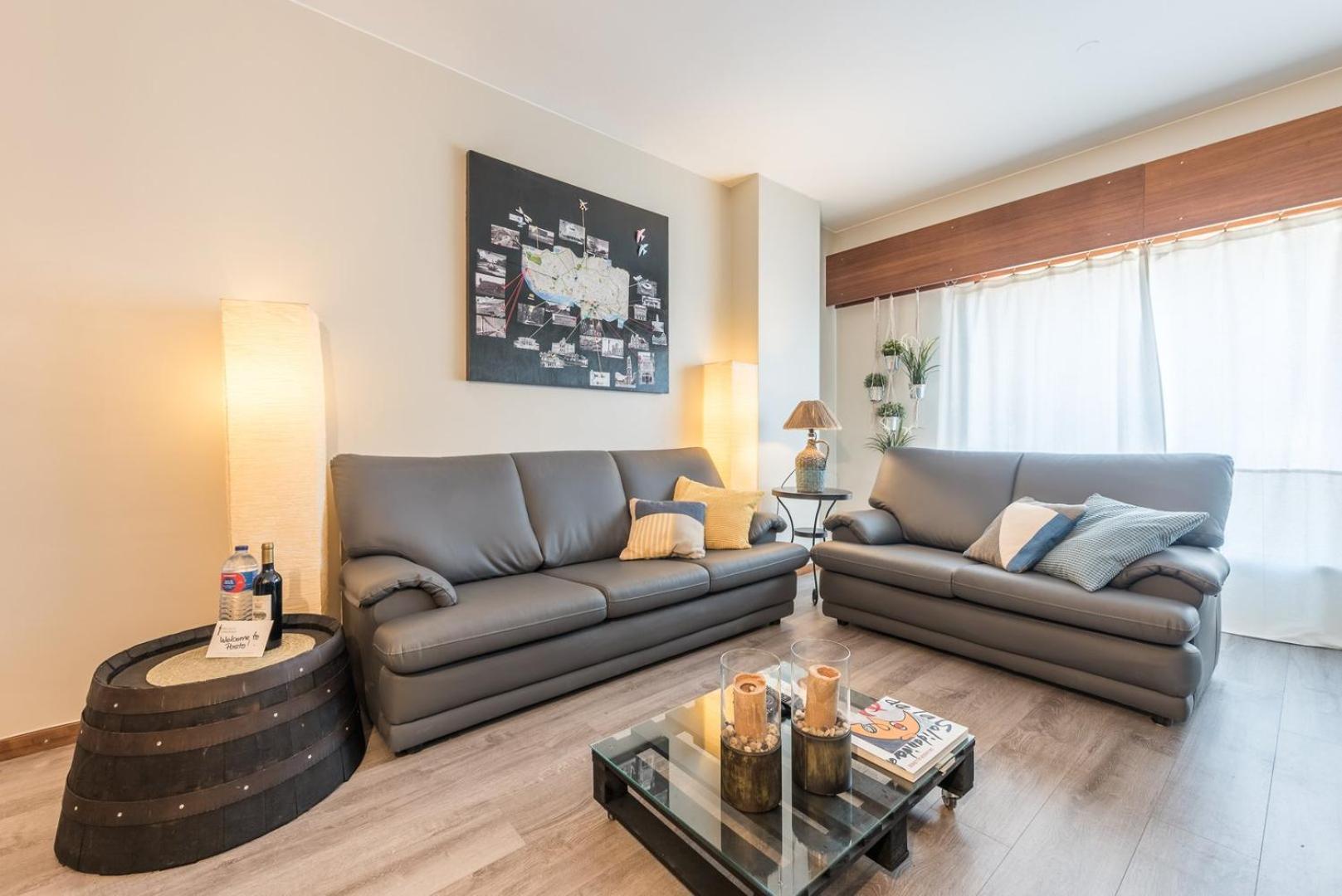 Woodwork Apartment Порту Экстерьер фото