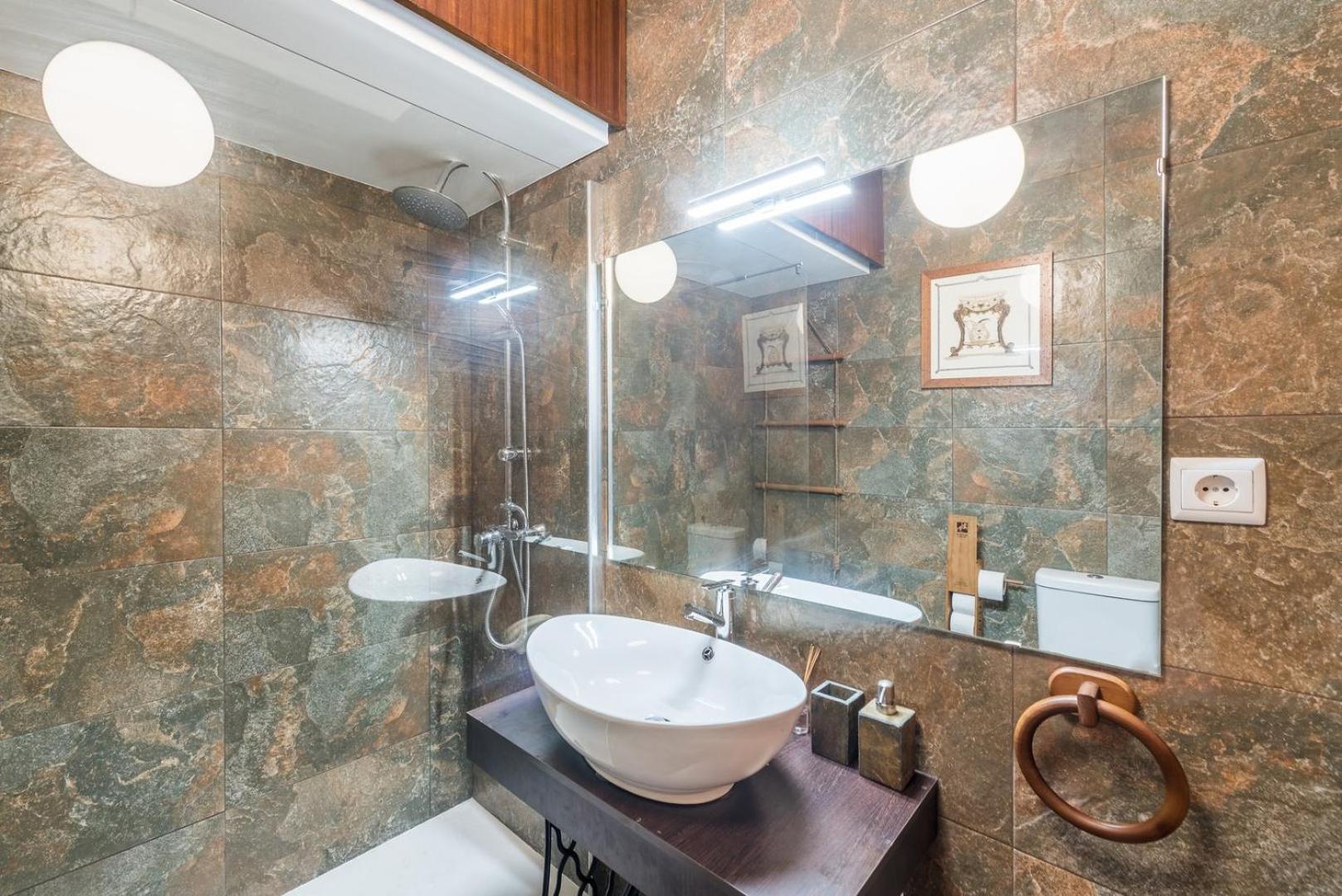 Woodwork Apartment Порту Экстерьер фото